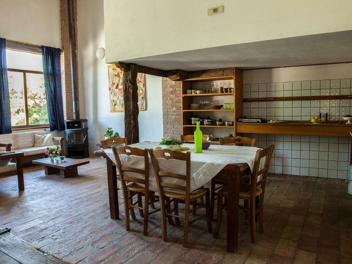 Il Tamantino Villa Gubbio Ruang foto